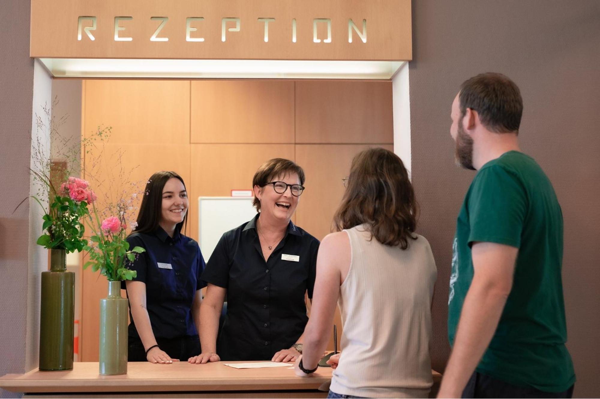 Hotel Viktor Viktorsberg エクステリア 写真