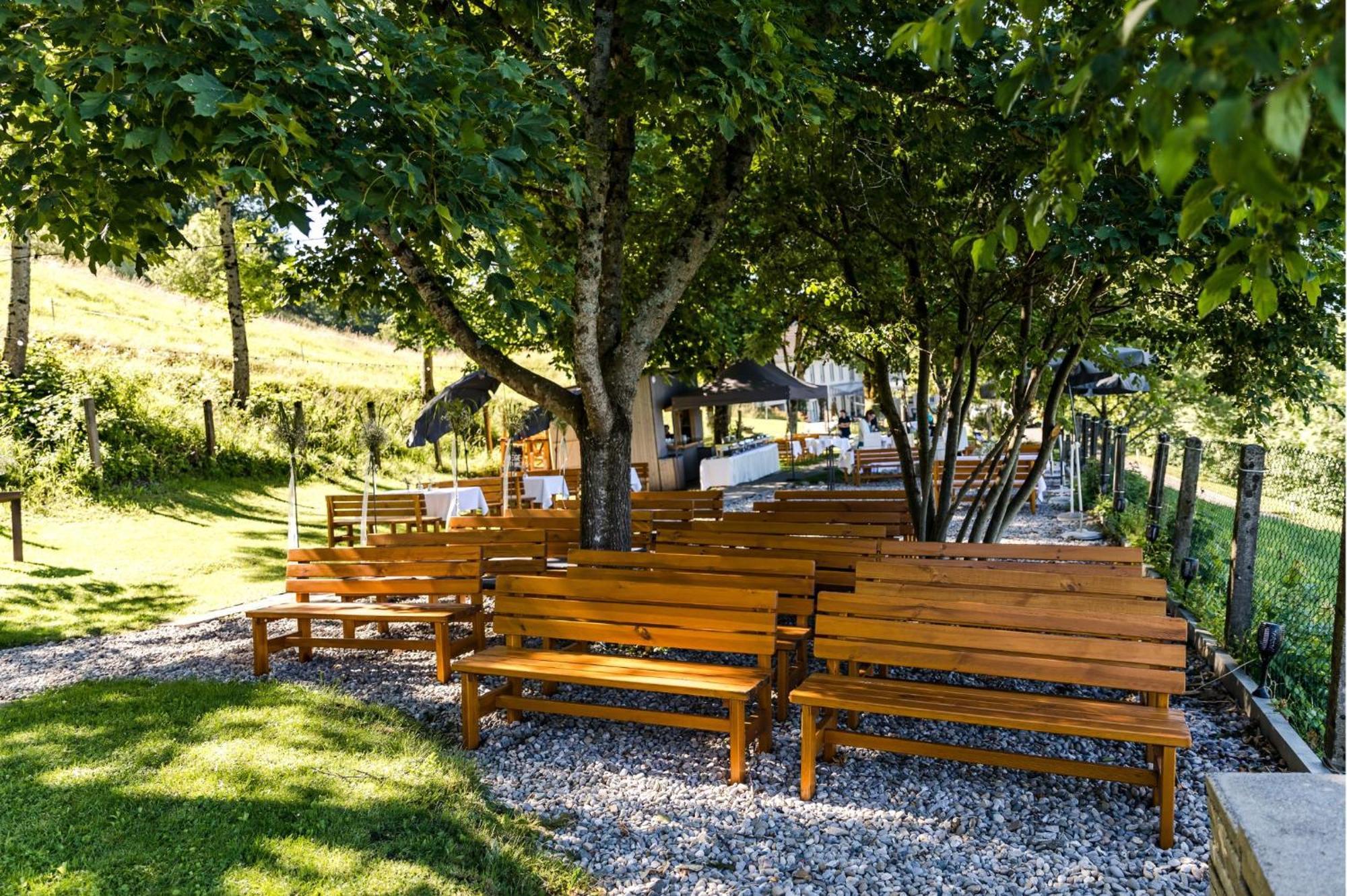Hotel Viktor Viktorsberg エクステリア 写真