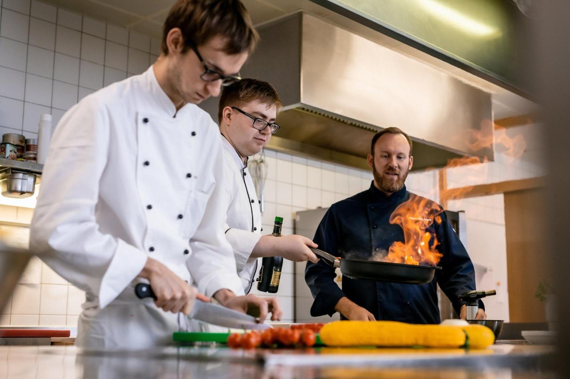 Hotel Viktor Viktorsberg エクステリア 写真
